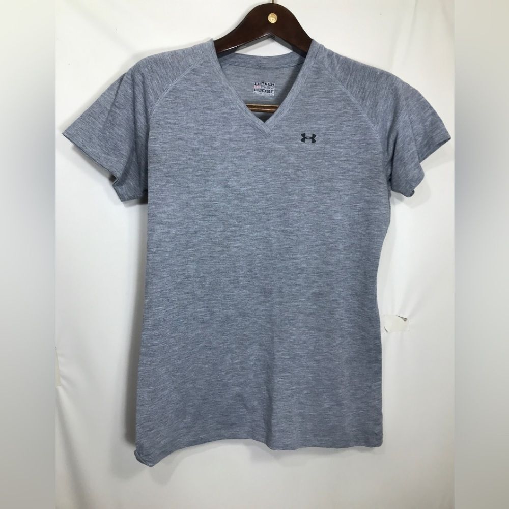 Under armour shirt womens medium loose fit heat gear tech tee